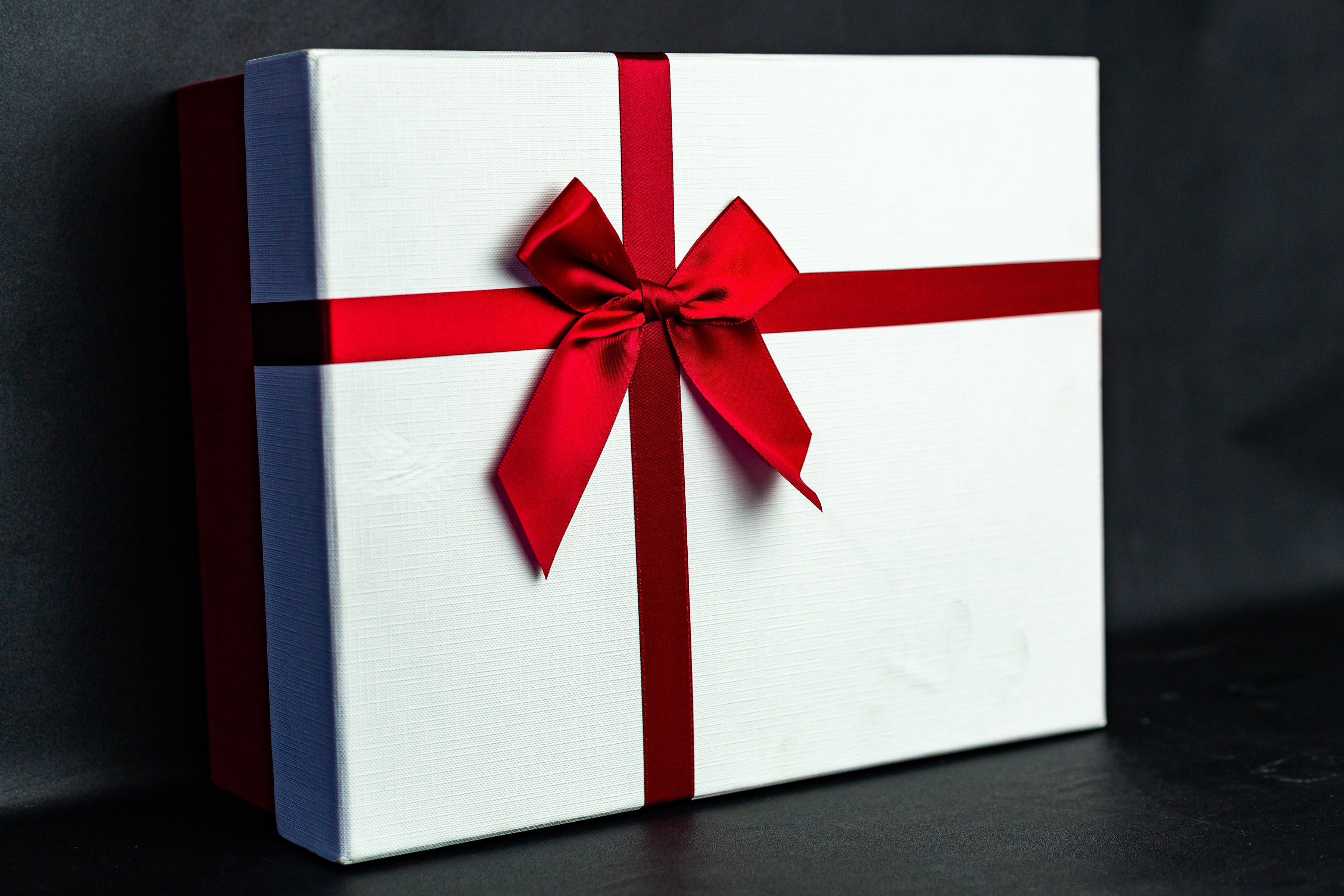 Square Gift Box Premium Finish (Deluxe Edition)
